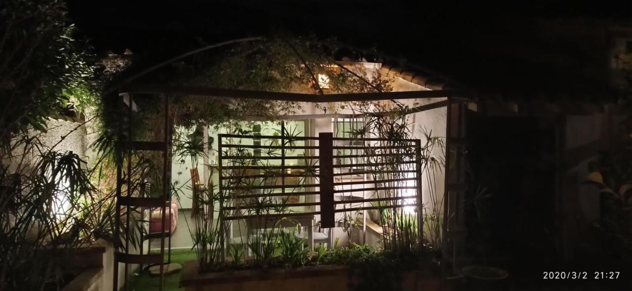 Secret Garden - Chez Gilles Et Tra - Maison D Hote -T2 Super Mignon, Neuf Et Independant , Dans Cadre Agreable Et Zen Valergues Zewnętrze zdjęcie